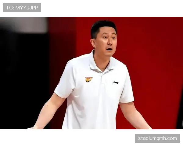 篮球打手犯规判定全解析：什么样的动作会被吹罚？